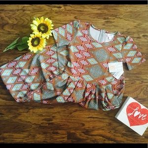 *FLASH SALE 2 for $30!* Lularoe Amelia